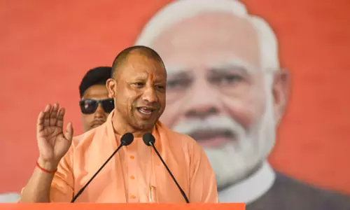 यूपी में मजबूत हो रहा मेडिकल इंफ्रास्ट्रक्चर, आमजन पर कम हुआ स्वास्थ्य खर्च का बोझ यूपी में मजबूत हो रहा मेडिकल इंफ्रास्ट्रक्चर, आमजन पर कम हुआ स्वास्थ्य खर्च का बोझ