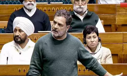 Rahul Gandhi: पीएम मोदी ने नरवणे की किताब पर लोकसभा से परहेज किया Rahul Gandhi: पीएम मोदी ने नरवणे की किताब पर लोकसभा से परहेज किया
