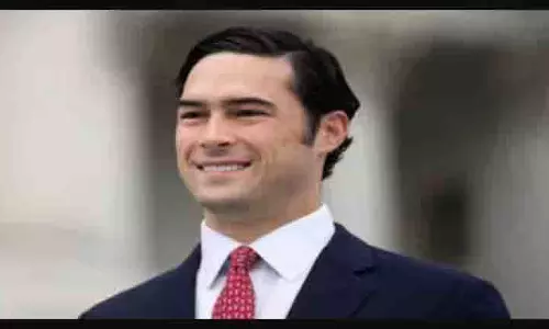 US कांग्रेसी ने कहा कि डलास के कुछ हिस्से पाकिस्तान जैसे लगते हैं, जिससे विवाद खड़ा हो गया US कांग्रेसी ने कहा कि डलास के कुछ हिस्से पाकिस्तान जैसे लगते हैं, जिससे विवाद खड़ा हो गया
