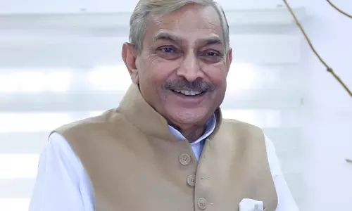 Pratapgarh: संसद में रायबरेली एम्स की क्षमता पर प्रमोद तिवारी का सवाल Pratapgarh: संसद में रायबरेली एम्स की क्षमता पर प्रमोद तिवारी का सवाल