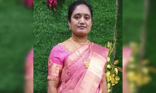 चेन छीनने के हमले में महिला की मौत, केमिकल छिड़का चेन छीनने के हमले में महिला की मौत, केमिकल छिड़का