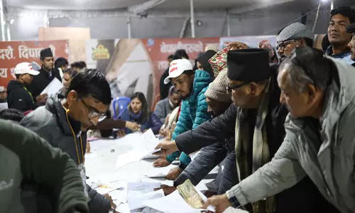 Nepal: चुनाव आयोग ने 5 मार्च को होने वाले चुनावों के लिए दूरदराज के जिलों में मतपेटियां भेजना शुरू कर दिया
