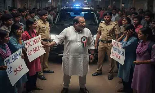 Trinamool विधायक पर छात्रों को धमकाने का आरोप, छात्रों ने विरोध प्रदर्शन किया