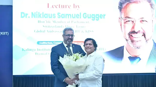 स्विट्जरलैंड सांसद डॉ. निक्लॉस ने KIIT नॉलेज ट्री व्याख्यान श्रृंखला में भाग लिया