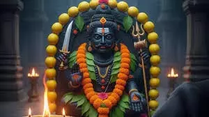 Kalashtami 2026: कालाष्टमी पर बन रहा है दुर्लभ शिववास योग, इन उपायों से दूर होंगे सारे कष्ट और भय Kalashtami 2026: कालाष्टमी पर बन रहा है दुर्लभ शिववास योग, इन उपायों से दूर होंगे सारे कष्ट और भय