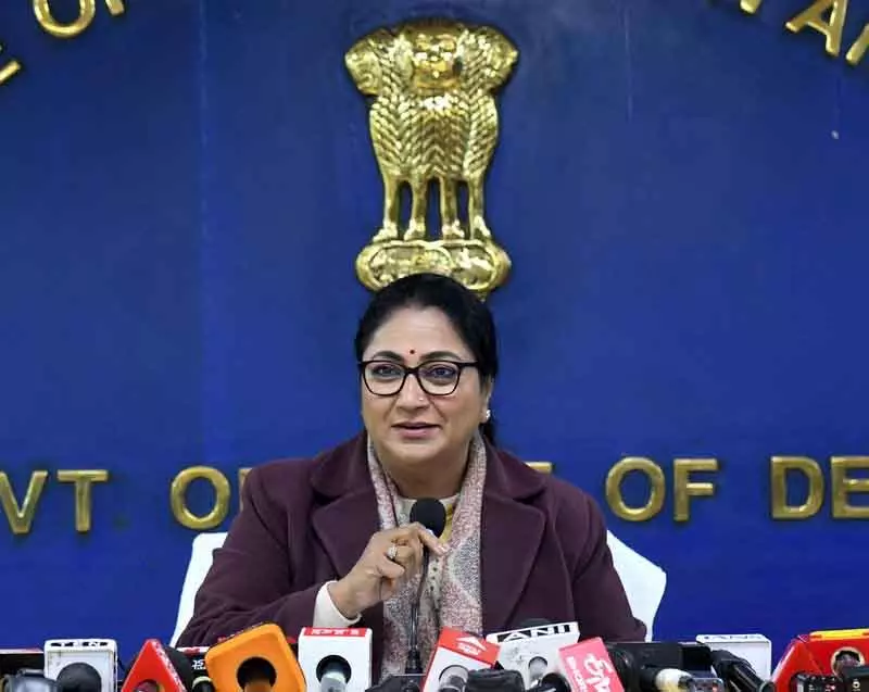 CM ने Shalimar बाग निर्वाचन क्षेत्र में परियोजनाओं का रिपोर्ट कार्ड पेश किया। CM ने Shalimar बाग निर्वाचन क्षेत्र में परियोजनाओं का रिपोर्ट कार्ड पेश किया।