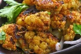Green Garlic Pakoda:चाय के साथ बनाएं कुरकुरे और खुशबूदार लहसुन पत्ता पकौड़े Green Garlic Pakoda:चाय के साथ बनाएं कुरकुरे और खुशबूदार लहसुन पत्ता पकौड़े