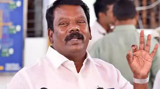 बीजेपी कांग्रेस को DMK गठबंधन से अलग करने की साजिश रच रही है: सेल्वपेरुंथगई बीजेपी कांग्रेस को DMK गठबंधन से अलग करने की साजिश रच रही है: सेल्वपेरुंथगई