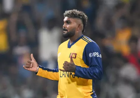 टी20 विश्व कप: वानिंदु हसरंगा ने शाहिद अफरीदी को पछाड़ा, दूसरे सफल गेंदबाज बने टी20 विश्व कप: वानिंदु हसरंगा ने शाहिद अफरीदी को पछाड़ा, दूसरे सफल गेंदबाज बने