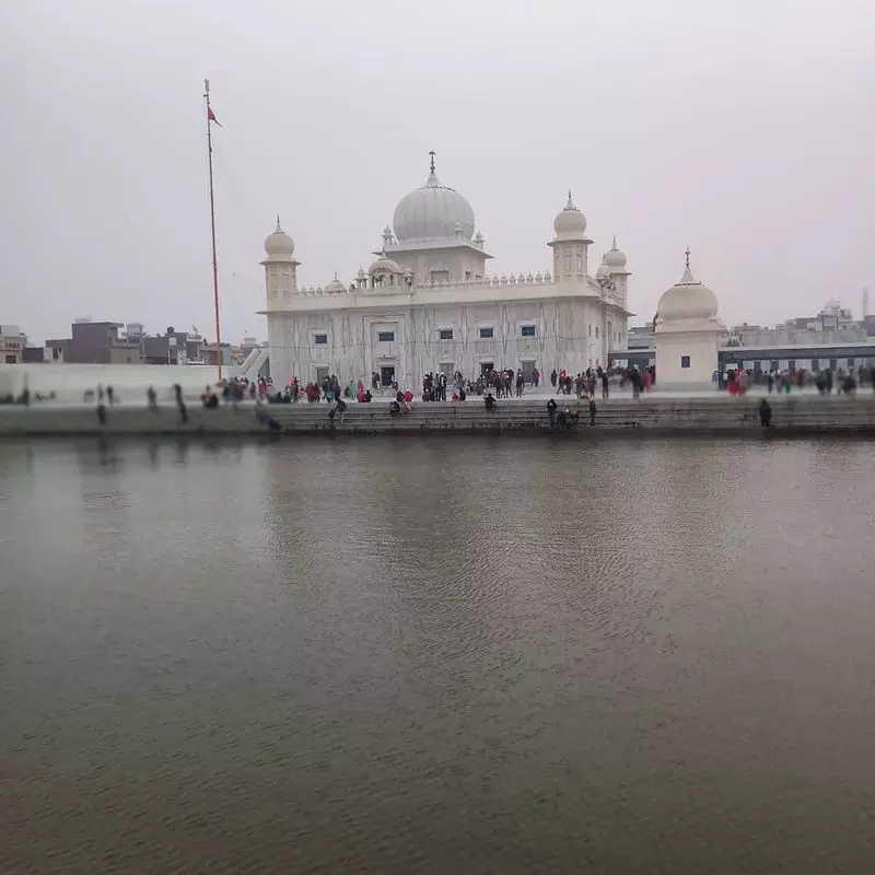 गुरुद्वारा श्री चिल्ला साहिब Sirsa का यह पवित्र स्थान जहाँ गुरु नानक ने ध्यान किया गुरुद्वारा श्री चिल्ला साहिब Sirsa का यह पवित्र स्थान जहाँ गुरु नानक ने ध्यान किया