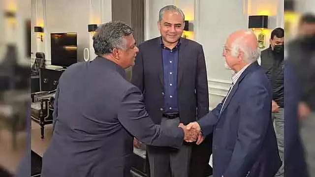 पाकिस्तान ने भारत के खिलाफ मैच का बॉयकॉट करने से बचने के लिए ICC से तीन मांगें की पाकिस्तान ने भारत के खिलाफ मैच का बॉयकॉट करने से बचने के लिए ICC से तीन मांगें की