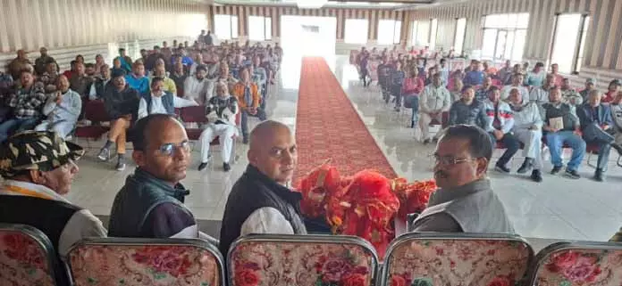 राकेश महाजन ने केंद्रीय बजट को J&K की कृषि के लिए जीवनरेखा बताया राकेश महाजन ने केंद्रीय बजट को J&K की कृषि के लिए जीवनरेखा बताया