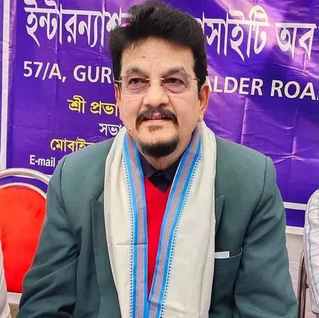 पश्चिम बंगाल के नदिया में स्कूली छात्रों पर हमला करने का आरोप, तृणमूल विधायक ने किया इनकार पश्चिम बंगाल के नदिया में स्कूली छात्रों पर हमला करने का आरोप, तृणमूल विधायक ने किया इनकार