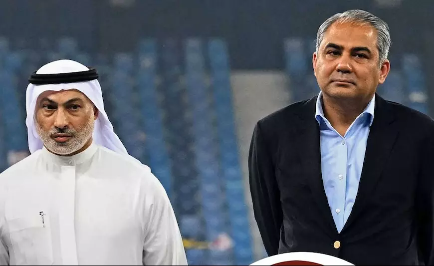 Dubai: PCB पर UAE की तंज, T20 वर्ल्ड कप में हलचल Dubai: PCB पर UAE की तंज, T20 वर्ल्ड कप में हलचल