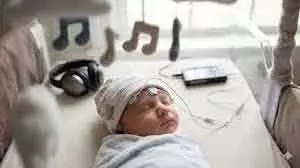 गर्भ में ही शुरू होती है Music क्लास, सुर-ताल से बढ़ती है बच्चों की बोलने और समझने की क्षमता गर्भ में ही शुरू होती है Music क्लास, सुर-ताल से बढ़ती है बच्चों की बोलने और समझने की क्षमता