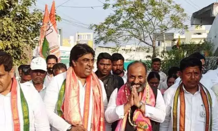 Adilabad में कांग्रेस का अपील: विकास और सद्भाव के लिए वोट दें Adilabad में कांग्रेस का अपील: विकास और सद्भाव के लिए वोट दें
