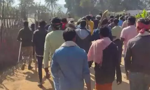 धर्म बदलने वाले गांव से खदेड़े गए, तीन परिवार बेघर
