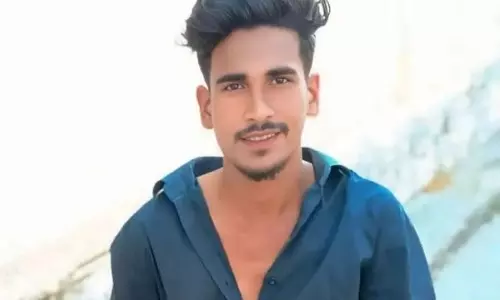 रात में घर नहीं लौटे युवकों की तलाश में निकले परिजन, नाली में मिली लाश