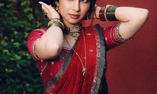 GenZ Girls: महाशिवरात्रि पर कॉपी करें सारा अर्जुन के ये लुक्स, लगेंगी बला की खूबसूरत GenZ Girls: महाशिवरात्रि पर कॉपी करें सारा अर्जुन के ये लुक्स, लगेंगी बला की खूबसूरत