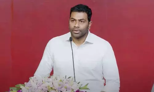 तेवा गठबंधन की पार्टियों को सम्मान और चुनाव क्षेत्र मिलना चाहिए: Adhav Arjun तेवा गठबंधन की पार्टियों को सम्मान और चुनाव क्षेत्र मिलना चाहिए: Adhav Arjun