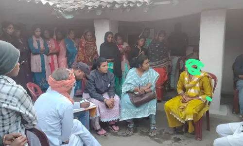 लड़कियों की सगाई को प्रशासन ने रुकवाया, बाल विवाह की मिली थी सूचना लड़कियों की सगाई को प्रशासन ने रुकवाया, बाल विवाह की मिली थी सूचना