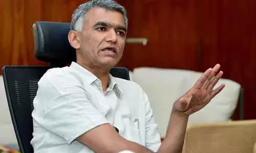सरकार ने रेवेन्यू डिपार्टमेंट को पूरी तरह से डिजिटल करने का फैसला किया है: Minister