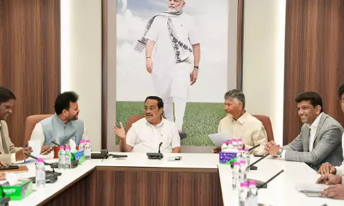 Andhra CM केंद्र को पोलावरम-नल्लामाला सागर परियोजना का प्रस्ताव दिया Andhra CM केंद्र को पोलावरम-नल्लामाला सागर परियोजना का प्रस्ताव दिया