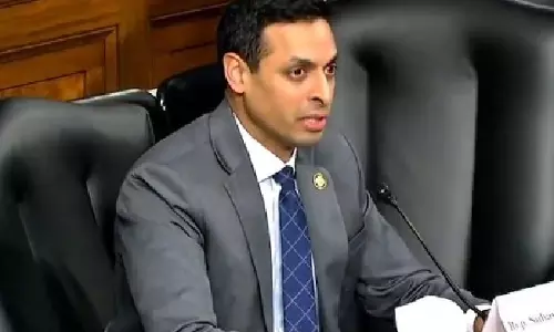 US कांग्रेस के सदस्य ने भारत के साथ व्यापार समझौते को ‘आगे की ओर एक कदम’ बताया US कांग्रेस के सदस्य ने भारत के साथ व्यापार समझौते को ‘आगे की ओर एक कदम’ बताया