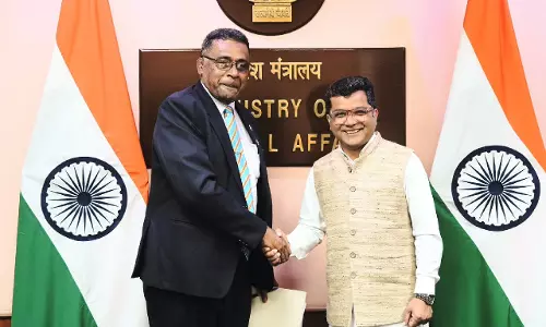 भारत-फिजी ने द्विपक्षीय संबंध और डिजिटल सहयोग पर चर्चा की