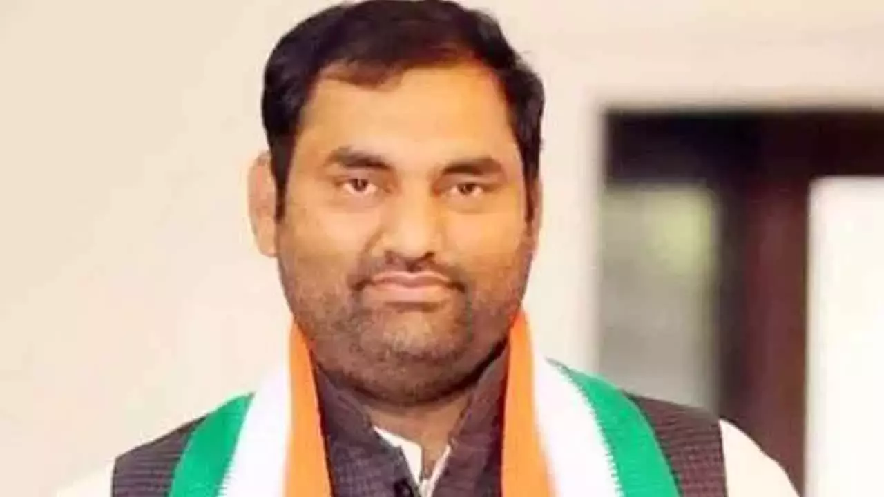 Telangana: जाडचेरला के विधायक ने पवन कल्याण को बड़ा अहंकारी बताया
