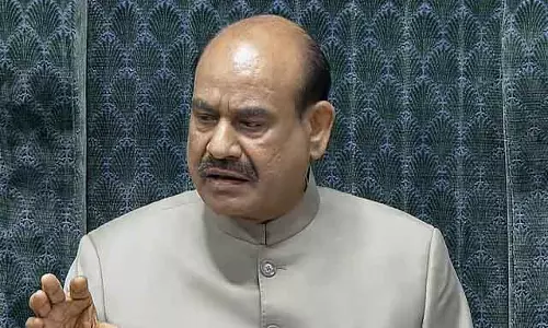 Congress ने ओम बिरला के खिलाफ अविश्वास प्रस्ताव का नोटिस जारी किया Congress ने ओम बिरला के खिलाफ अविश्वास प्रस्ताव का नोटिस जारी किया