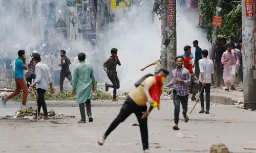 Dhaka: भारत विरोधी जमात की घटती ताकत, सर्वे में खुलासा Dhaka: भारत विरोधी जमात की घटती ताकत, सर्वे में खुलासा