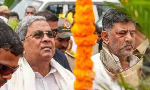 सिद्धारमैया के CM पद पर अटकलें, शिवकुमार उत्तराधिकारी हो सकते