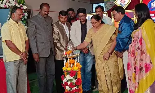 Kanakapura : KPSM फेस्टिवल में बच्चों की रंगारंग प्रस्तुति Kanakapura : KPSM फेस्टिवल में बच्चों की रंगारंग प्रस्तुति
