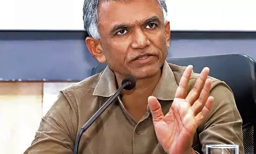 हावेरी में 1.10 लाख टाइटल डीड बांटे गए: Minister हावेरी में 1.10 लाख टाइटल डीड बांटे गए: Minister