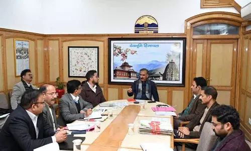 CM Sukhu ने टूरिज्म प्रोजेक्ट्स का रिव्यू किया, वर्ल्ड-क्लास स्टैंडर्ड्स पर ज़ोर दिया