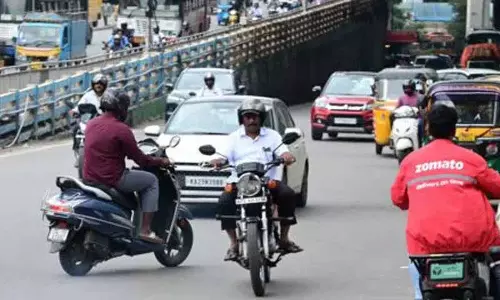 Hyderabad: एक हफ़्ते में रॉन्ग साइड ड्राइविंग के लिए 21,700 से ज़्यादा केस दर्ज हुए