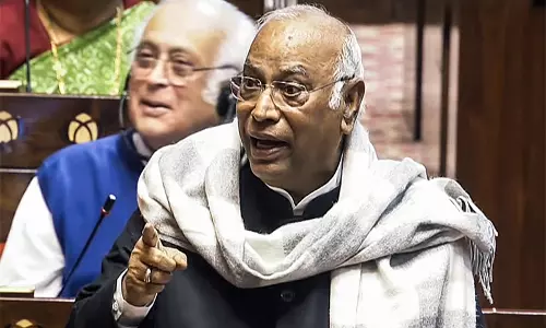 Kharge ने भारत-अमेरिका व्यापार समझौते को बताया विश्वासघात