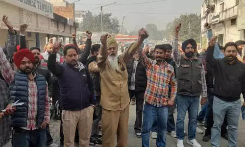 Ludhiana: राज्य बस यूनियन ने कल ‘चक्का जाम’ की घोषणा की Ludhiana: राज्य बस यूनियन ने कल ‘चक्का जाम’ की घोषणा की