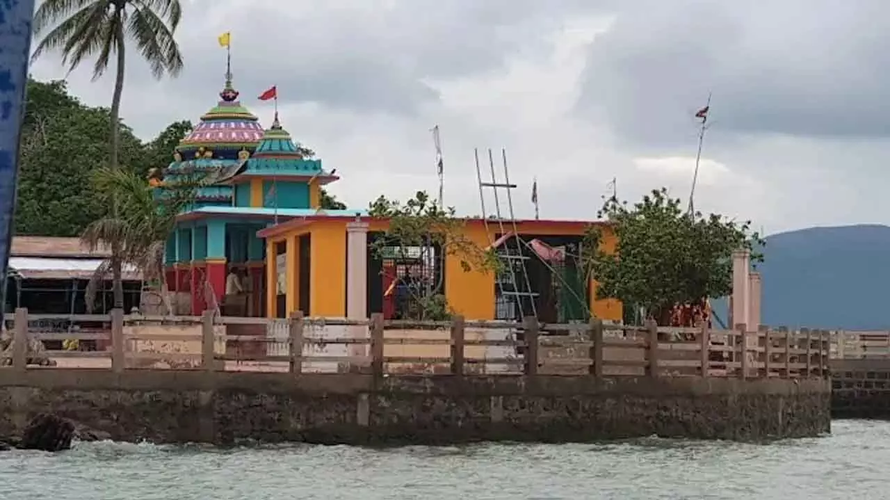 Odisha : पर्यटकों की बढ़ती संख्या के बीच, कालीजय मंदिर की सुरक्षा बढ़ाई जाएगी Odisha : पर्यटकों की बढ़ती संख्या के बीच, कालीजय मंदिर की सुरक्षा बढ़ाई जाएगी