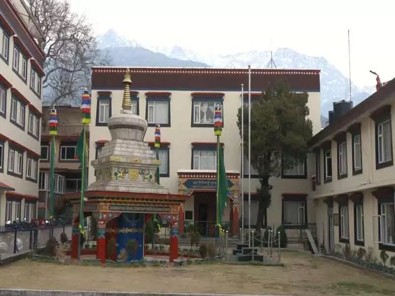 निर्वासित तिब्बतियों ने एपस्टीन-दलाई लामा के कथित संबंध को Chinese propaganda बताया निर्वासित तिब्बतियों ने एपस्टीन-दलाई लामा के कथित संबंध को Chinese propaganda बताया