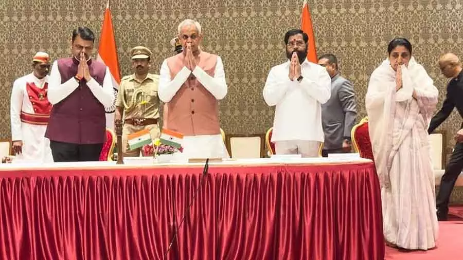 Sunetra Pawar ने औपचारिक रूप से महाराष्ट्र के उपमुख्यमंत्री के रूप में कार्यभार संभाला Sunetra Pawar ने औपचारिक रूप से महाराष्ट्र के उपमुख्यमंत्री के रूप में कार्यभार संभाला