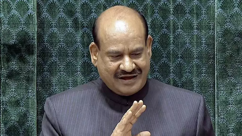लोकसभा अध्यक्ष ओम बिरला के खिलाफ कांग्रेस लाई अविश्वास प्रस्ताव लोकसभा अध्यक्ष ओम बिरला के खिलाफ कांग्रेस लाई अविश्वास प्रस्ताव