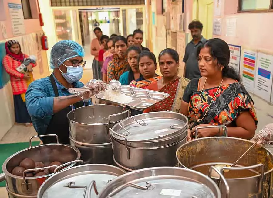 Bengaluru : पौष्टिक खाना जो सेहत को बेहतर बनाने में मदद करता है Bengaluru : पौष्टिक खाना जो सेहत को बेहतर बनाने में मदद करता है