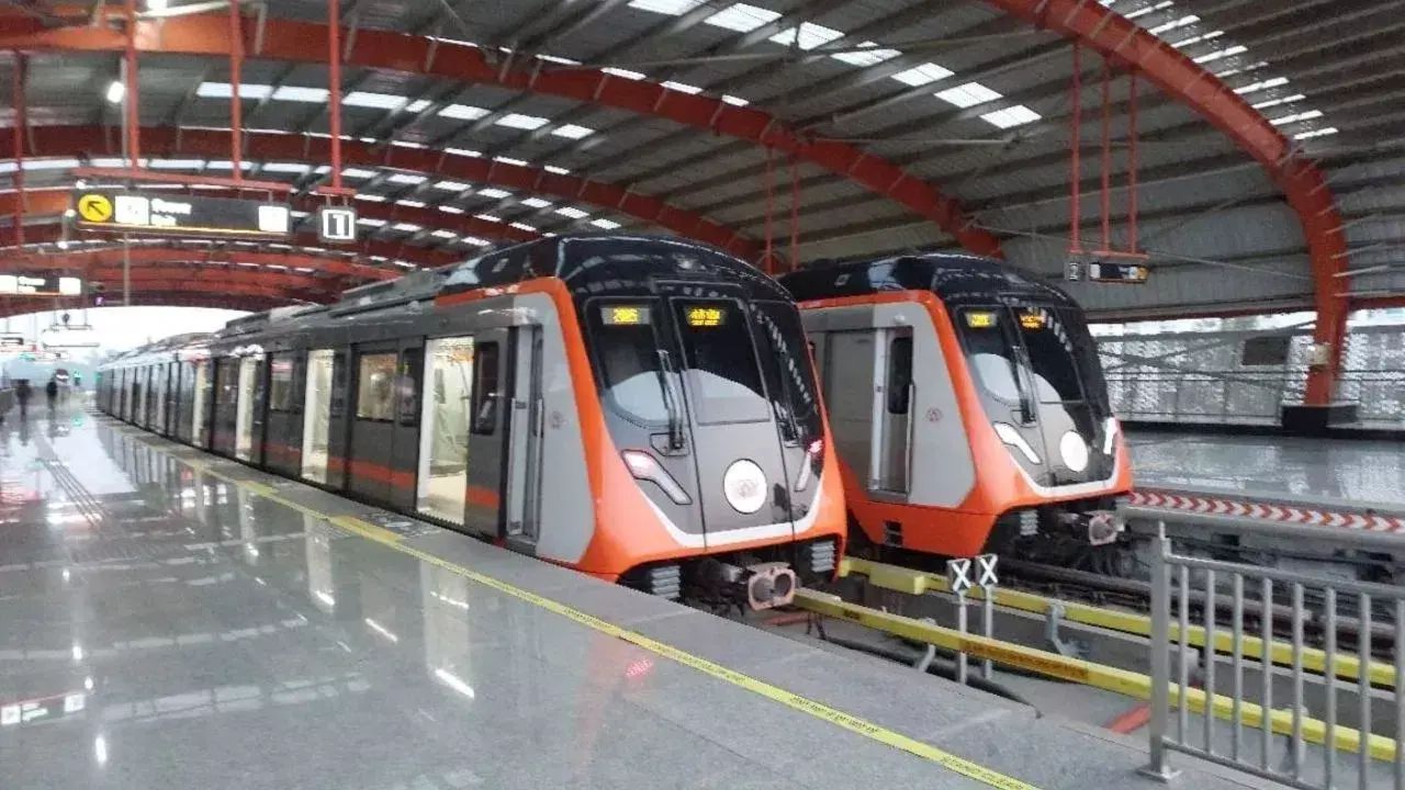 Kanpur: डेढ़-दो महीने में मेट्रो की बड़ी सौगात Kanpur: डेढ़-दो महीने में मेट्रो की बड़ी सौगात