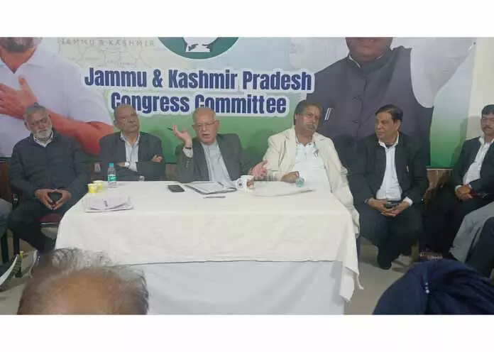 JAMMU: कांग्रेस 14 फरवरी को एलजी ऑफिस तक ‘मनरेगा बचाओ’ मार्च निकालेगी JAMMU: कांग्रेस 14 फरवरी को एलजी ऑफिस तक ‘मनरेगा बचाओ’ मार्च निकालेगी