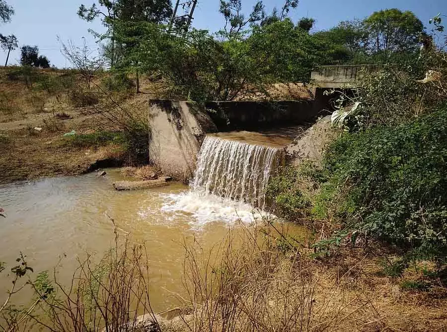 Karnataka : झील भरने के प्रोजेक्ट से बाढ़ कम हुई Karnataka : झील भरने के प्रोजेक्ट से बाढ़ कम हुई