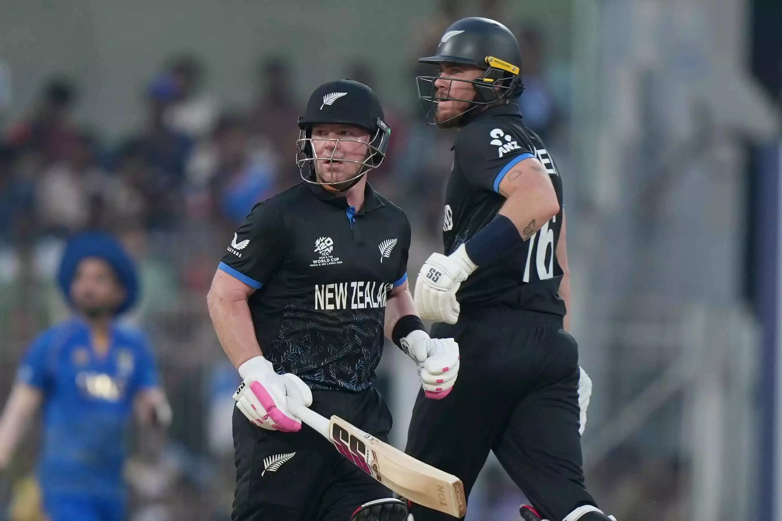 NZ के ओपनर्स ने UAE को 10 विकेट से हराकर T20 वर्ल्ड कप में धमाका NZ के ओपनर्स ने UAE को 10 विकेट से हराकर T20 वर्ल्ड कप में धमाका