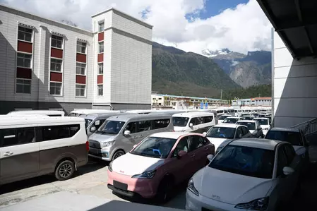 शीत्सांग के कुल आयात-निर्यात का मूल्य 40 अरब 69 करोड़ 80 लाख युआन तक पहुंचा शीत्सांग के कुल आयात-निर्यात का मूल्य 40 अरब 69 करोड़ 80 लाख युआन तक पहुंचा