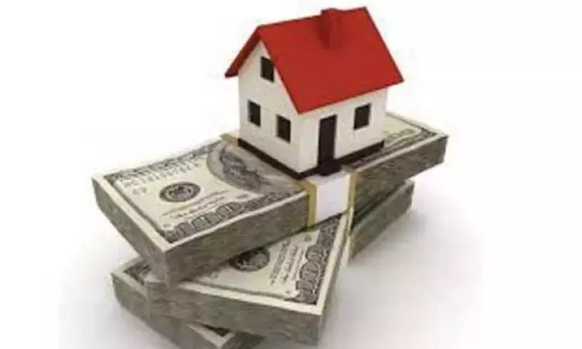 गोदावरी जिले में हाउस टैक्स payment से बचने की बड़ी मछली की कोशिश